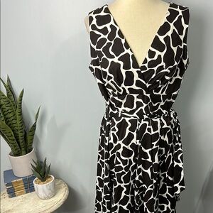 Rabbit Rabbit Rabbit Designs Brown and White Dress Size 14 NWT